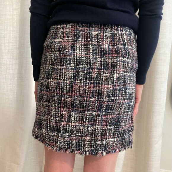 Ann Taylor Loft - Tweed Pencil Skirt - Picture 3 of 5